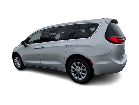 Thumbnail: 2026 Chrysler Pacifica - 4