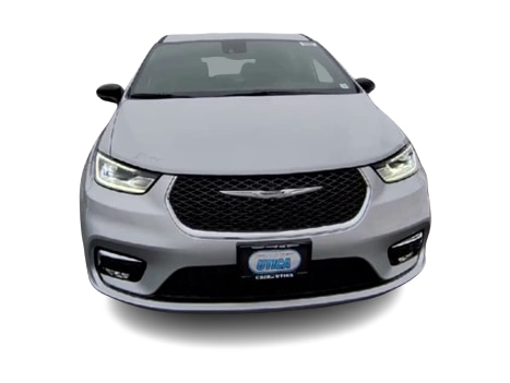 Thumbnail: 2026 Chrysler Pacifica - 6