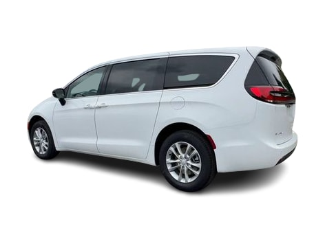 Thumbnail: 2027 Chrysler Pacifica - 4