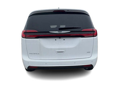 Thumbnail: 2026 Chrysler Pacifica - 5