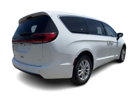Thumbnail: 2027 Chrysler Pacifica - 23
