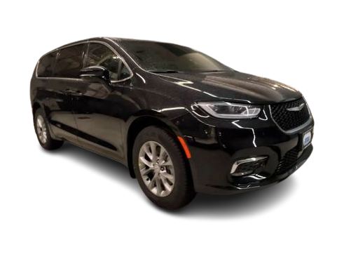 Thumbnail: 2026 Chrysler Pacifica - 21