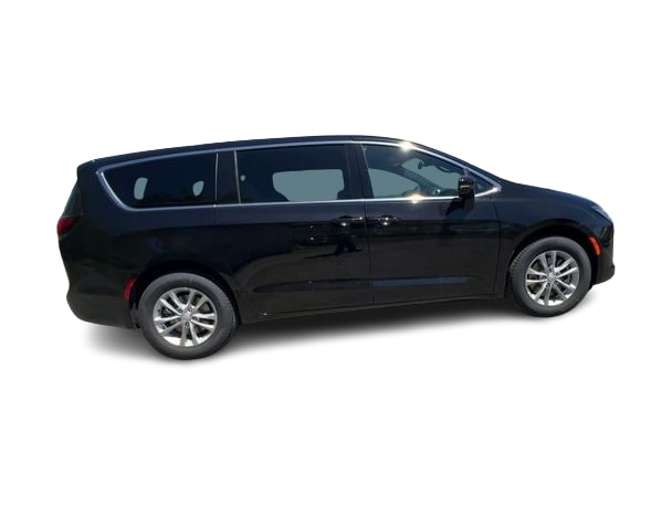 Thumbnail: 2027 Chrysler Pacifica - 24