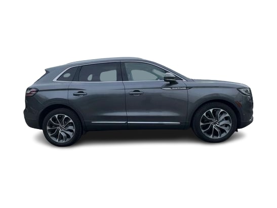 Thumbnail: 2022 Lincoln Nautilus - 24