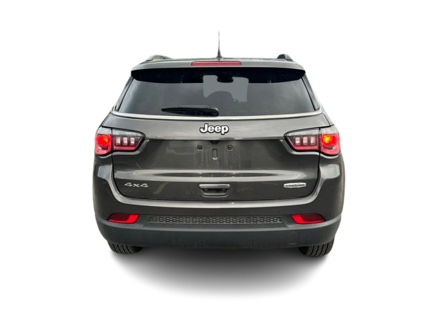 Thumbnail: 2022 Jeep Compass - 4