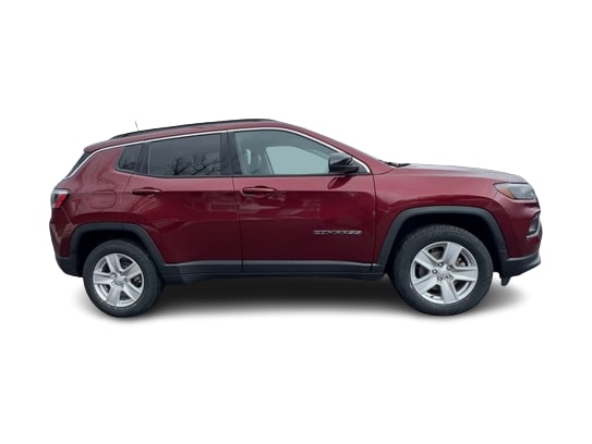 Thumbnail: 2022 Jeep Compass - 24