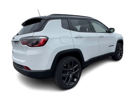 Thumbnail: 2026 Jeep Compass - 22
