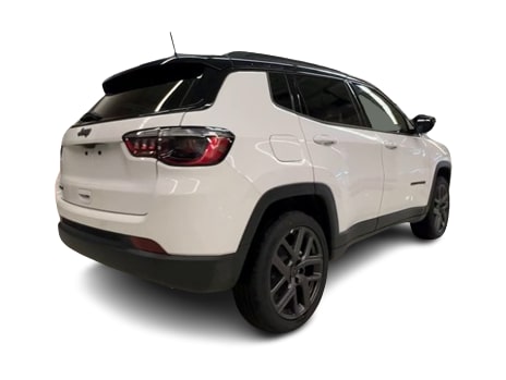 Thumbnail: 2026 Jeep Compass - 22
