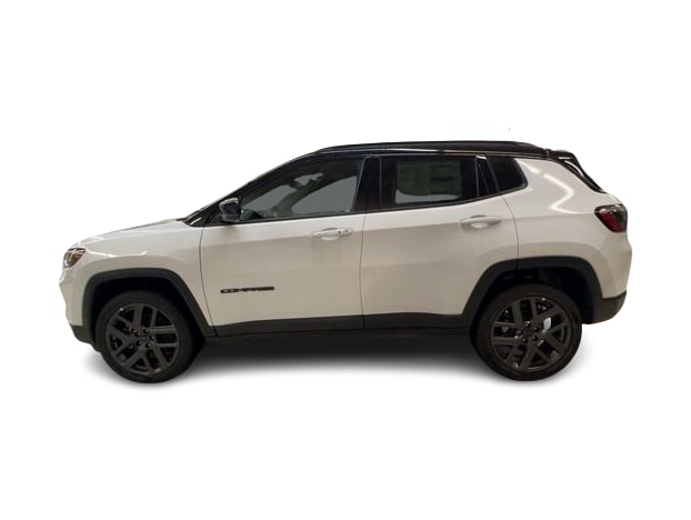 Thumbnail: 2026 Jeep Compass - 3