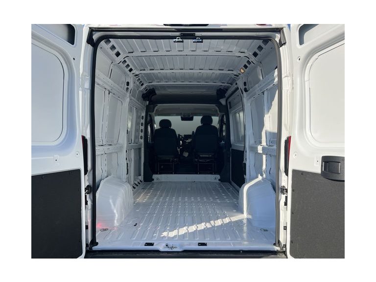 Thumbnail: 2026 RAM ProMaster - 16