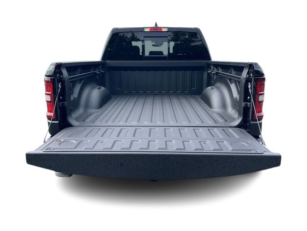 Thumbnail: 2026 RAM 1500 - 17