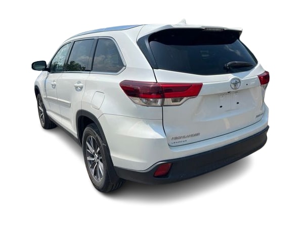 Thumbnail: 2019 Toyota Highlander - 4