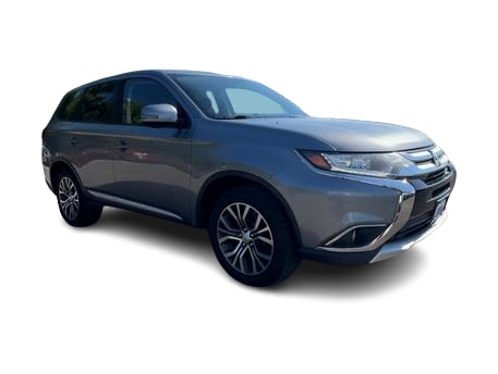Thumbnail: 2017 Mitsubishi Outlander - 22