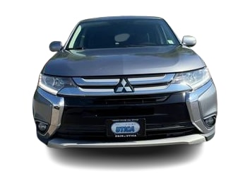 Thumbnail: 2017 Mitsubishi Outlander - 6