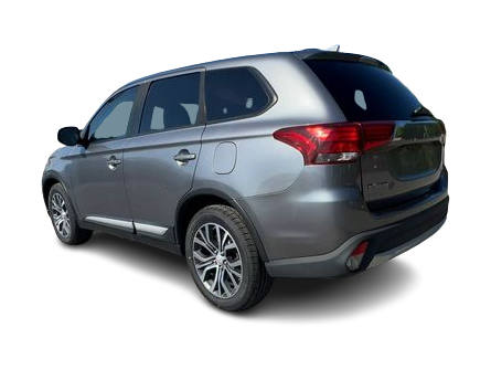 Thumbnail: 2017 Mitsubishi Outlander - 4