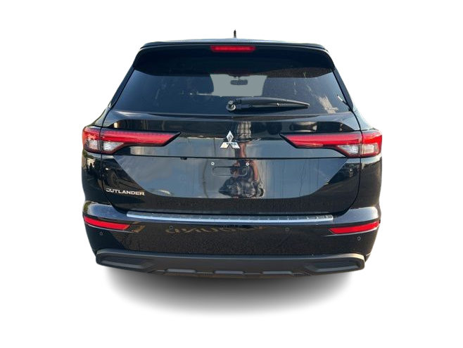 Thumbnail: 2022 Mitsubishi Outlander - 5