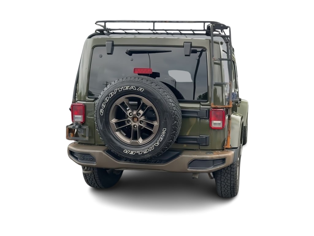 Thumbnail: 2016 Jeep Wrangler - 22
