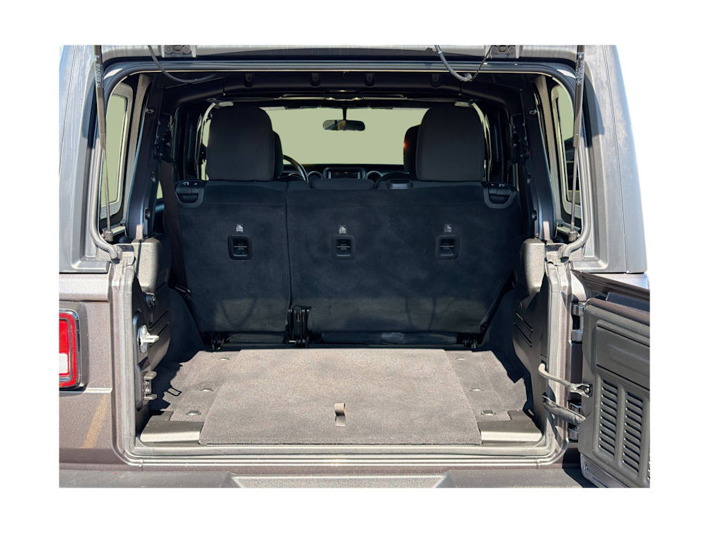 Thumbnail: 2021 Jeep Wrangler - 17