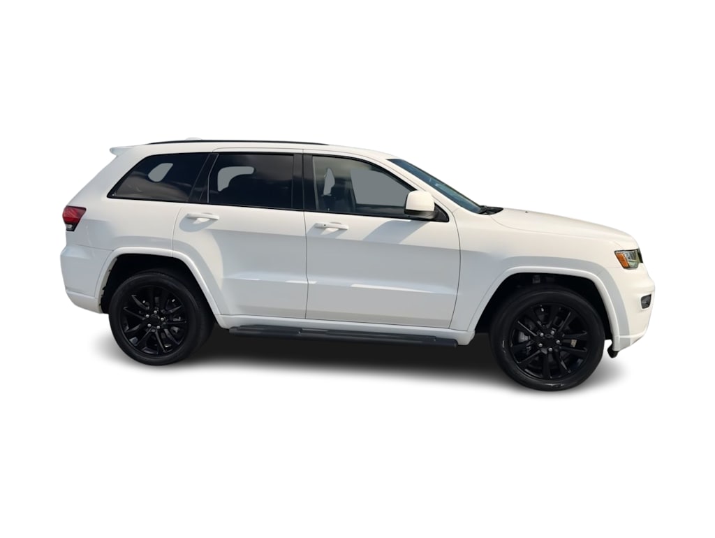 Thumbnail: 2021 Jeep Grand Cherokee - 24