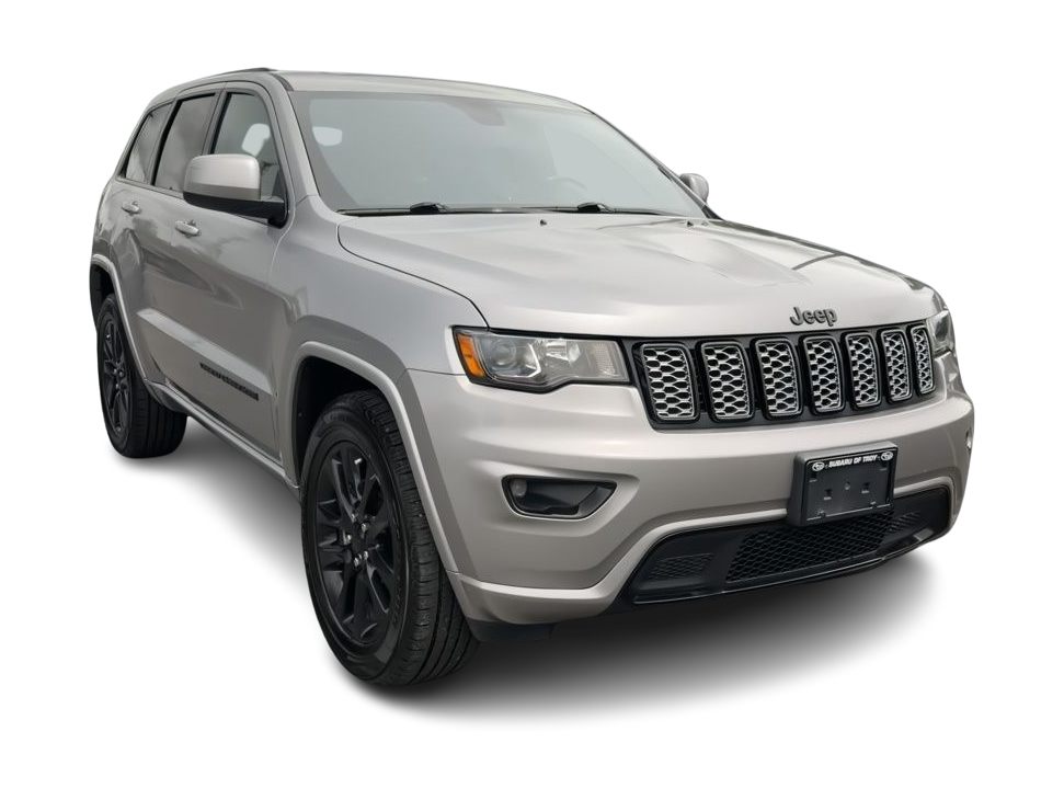 Thumbnail: 2021 Jeep Grand Cherokee - 20