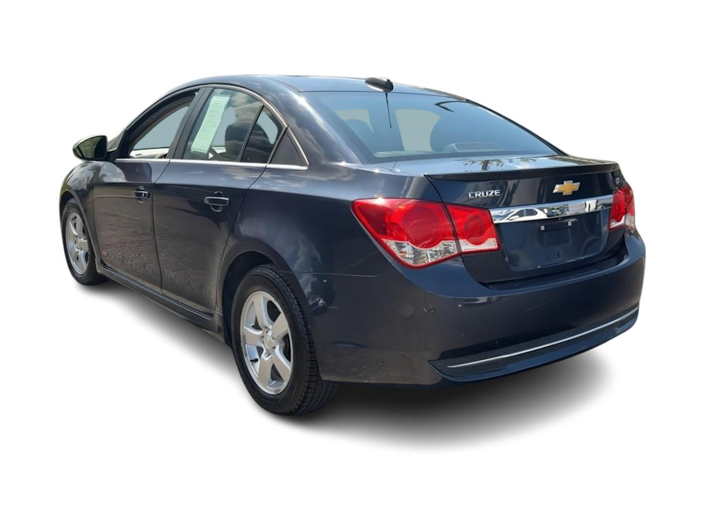 Thumbnail: 2015 Chevrolet Cruze - 4