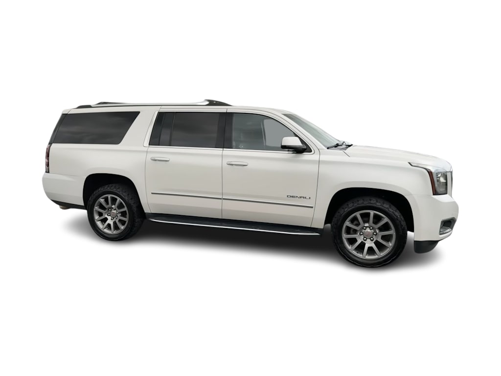 Thumbnail: 2019 GMC Yukon XL - 23