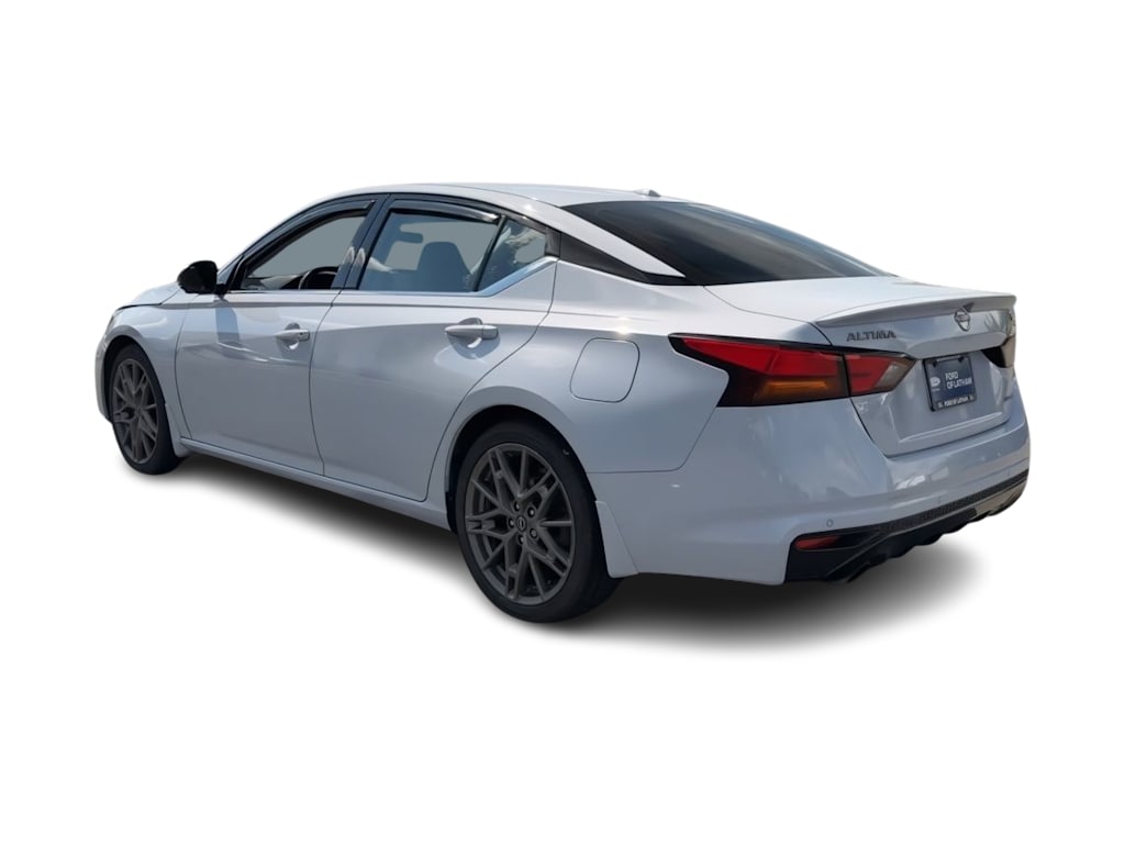 Thumbnail: 2023 Nissan Altima - 4
