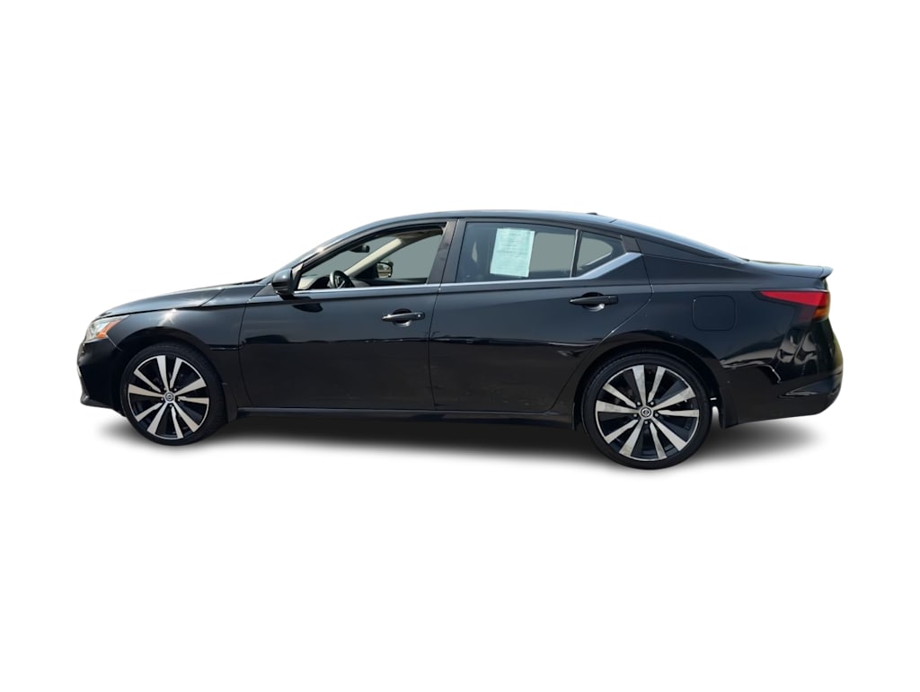 Thumbnail: 2020 Nissan Altima - 21
