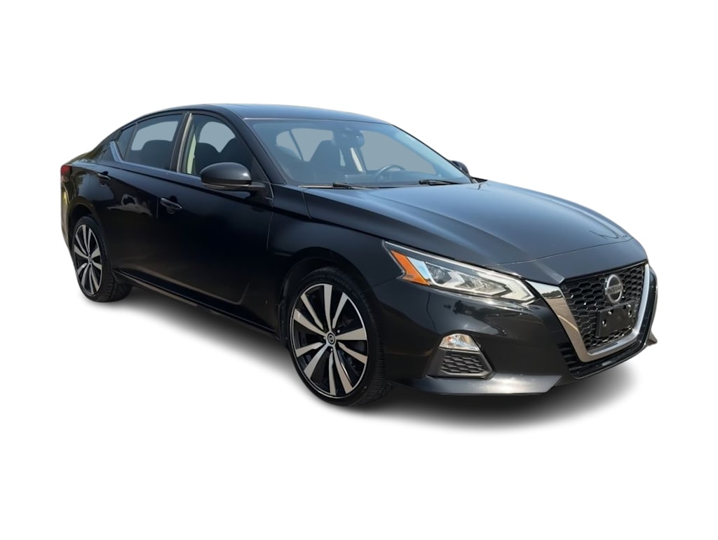 Thumbnail: 2020 Nissan Altima - 20