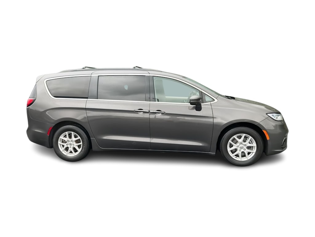 Thumbnail: 2022 Chrysler Pacifica - 23