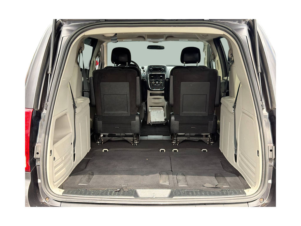 Thumbnail: 2016 Dodge Grand Caravan - 17