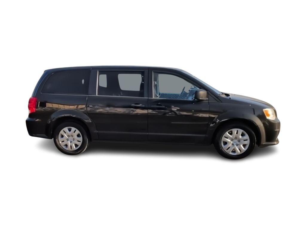Thumbnail: 2019 Dodge Grand Caravan - 23