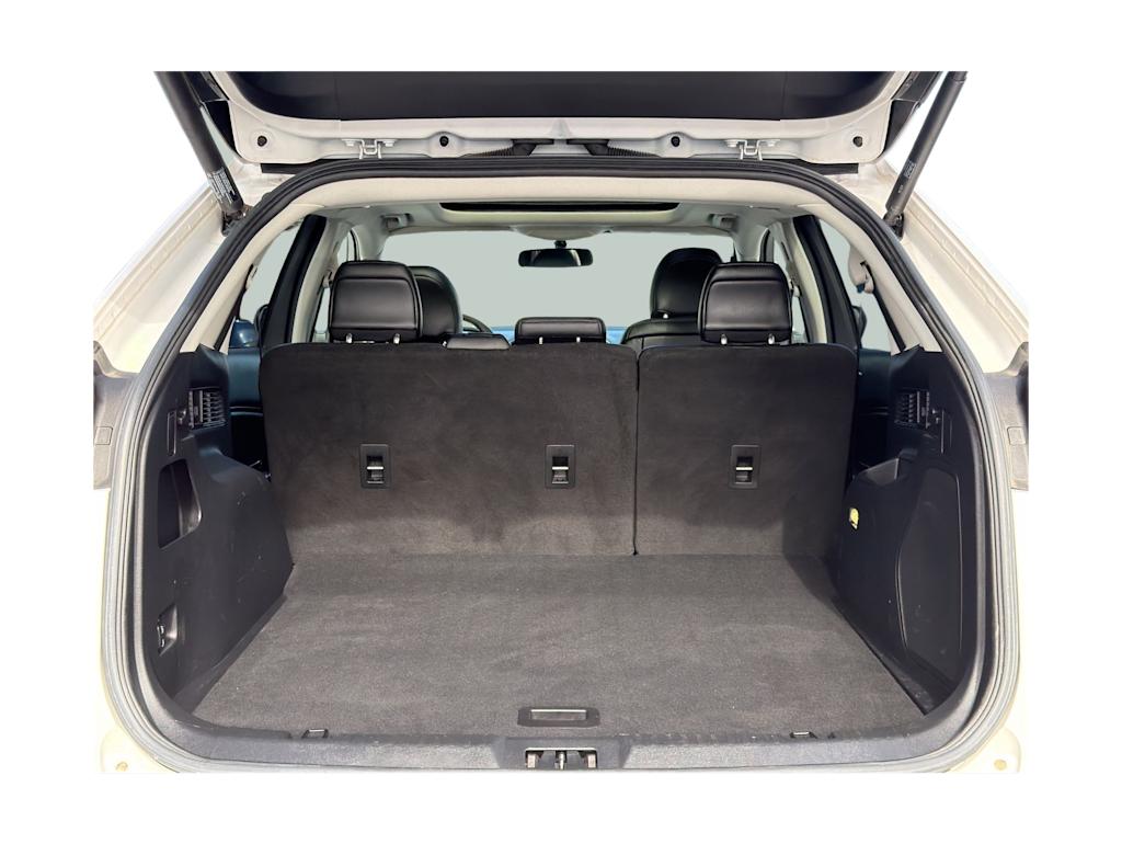 Thumbnail: 2016 Ford Edge - 18