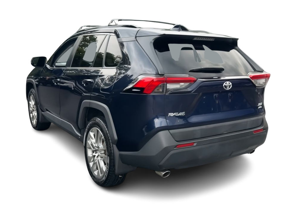 Thumbnail: 2019 Toyota RAV4 - 4