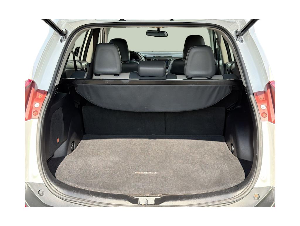 Thumbnail: 2013 Toyota RAV4 - 17