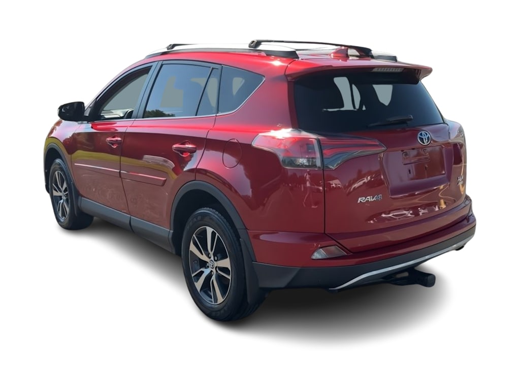 Thumbnail: 2016 Toyota RAV4 - 4