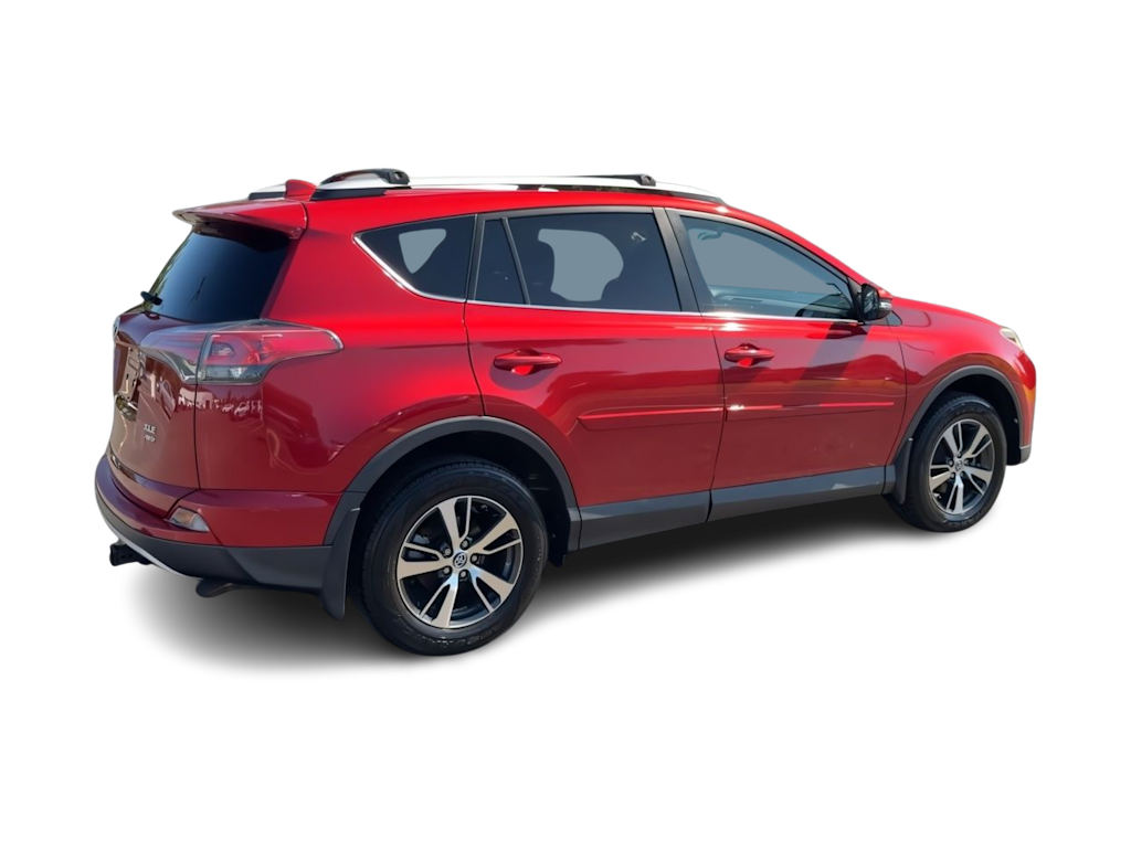 Thumbnail: 2016 Toyota RAV4 - 23