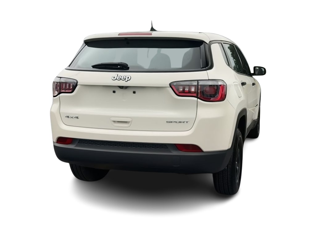 Thumbnail: 2020 Jeep Compass - 22