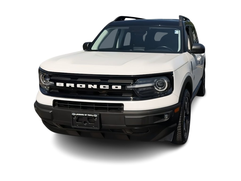 Thumbnail: 2022 Ford Bronco Sport - 4