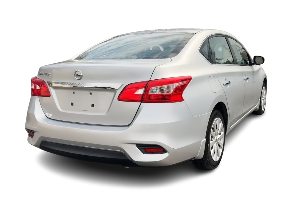 Thumbnail: 2016 Nissan Sentra - 23