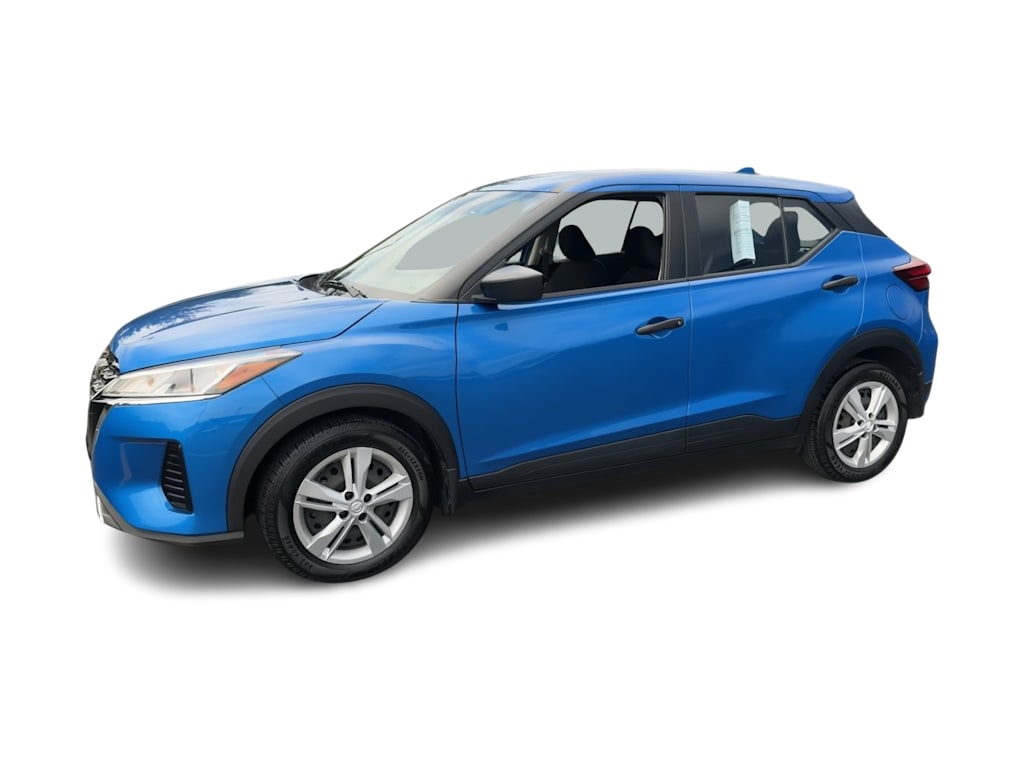 Thumbnail: 2023 Nissan Kicks - 3