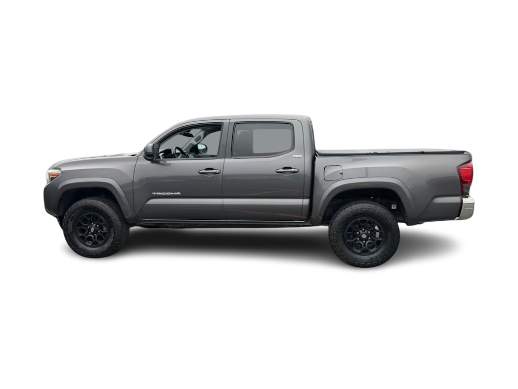 Thumbnail: 2021 Toyota Tacoma - 22