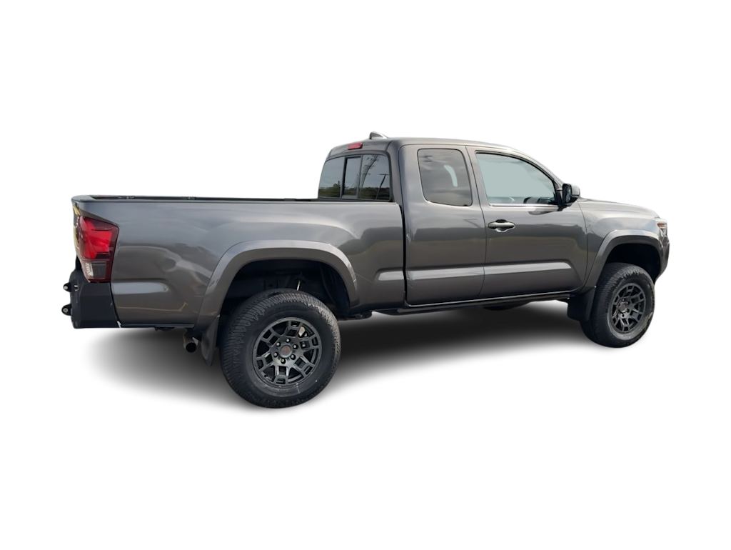 Thumbnail: 2021 Toyota Tacoma - 22