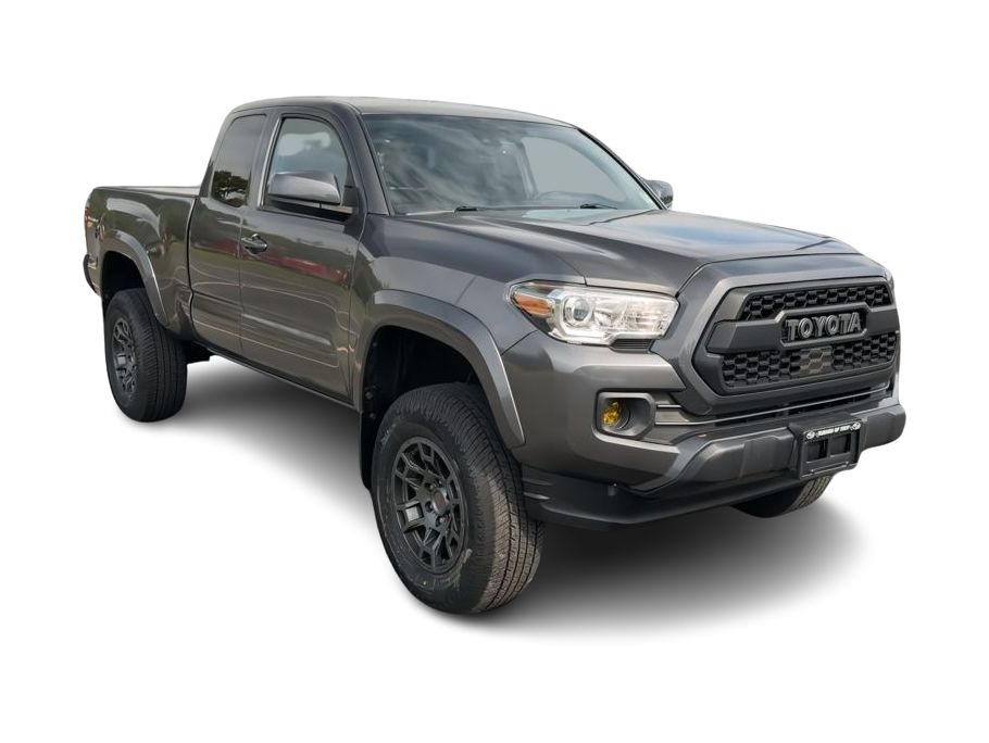 Thumbnail: 2021 Toyota Tacoma - 19