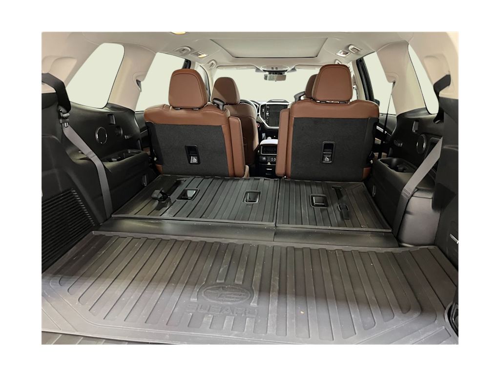 2024 Subaru Ascent Touring 16