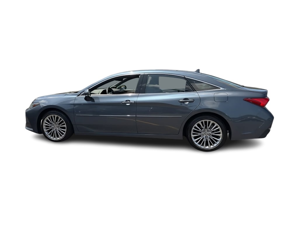 Thumbnail: 2022 Toyota Avalon - 21