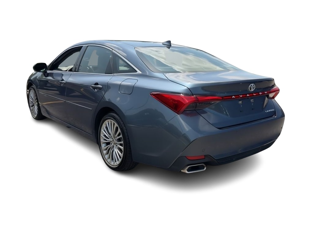 Thumbnail: 2022 Toyota Avalon - 4