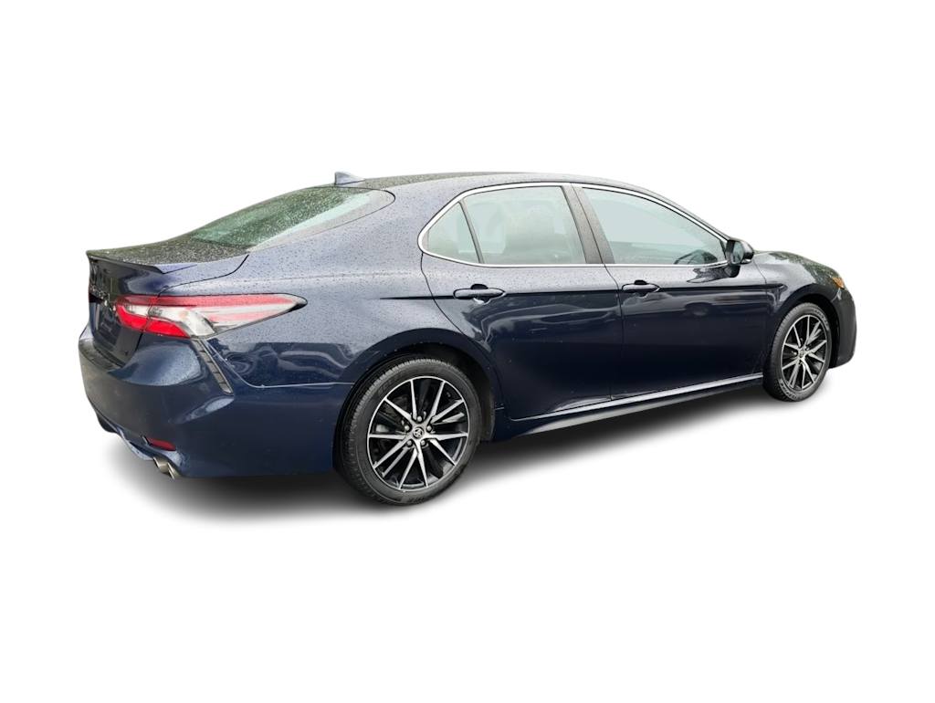 Thumbnail: 2022 Toyota Camry - 24