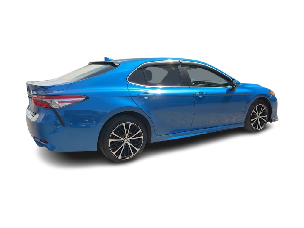 Thumbnail: 2020 Toyota Camry - 23