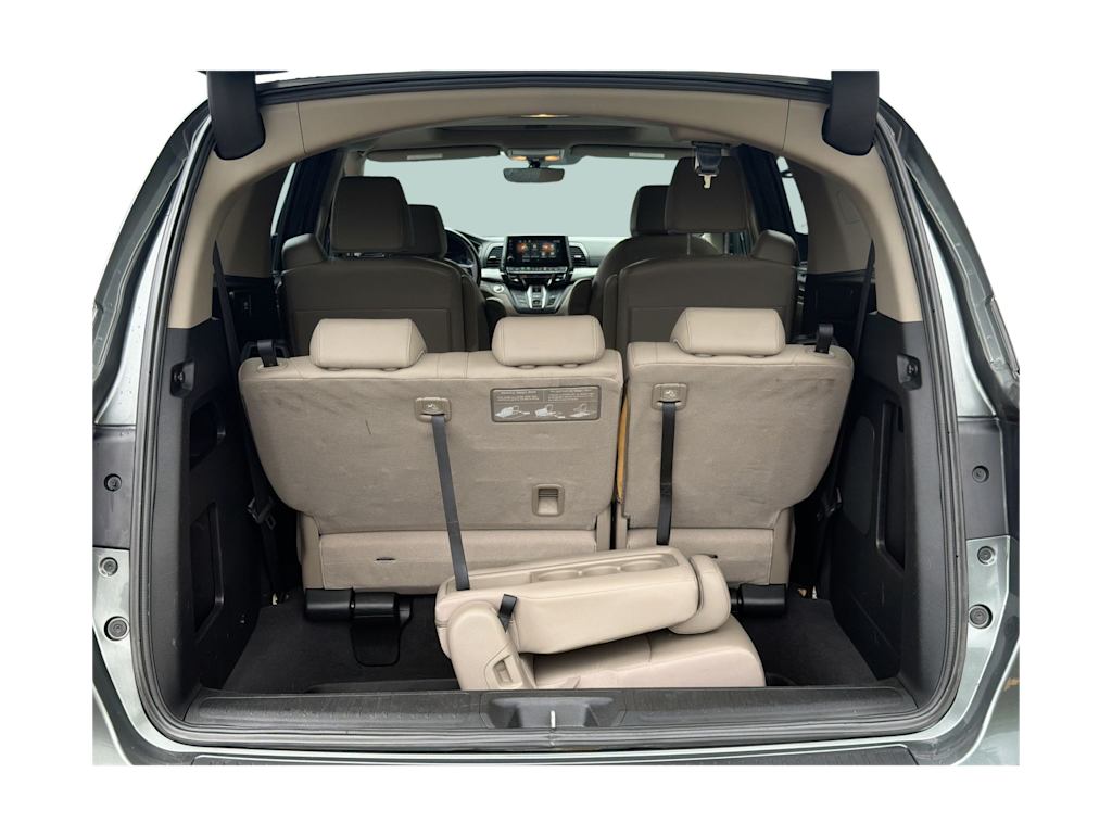 Thumbnail: 2019 Honda Odyssey - 17